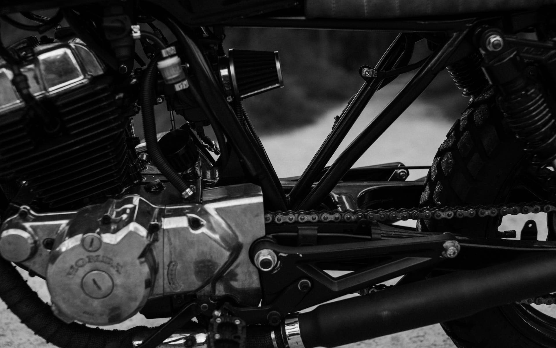 a cada cuánto se limpia el tanque de combustible de una moto